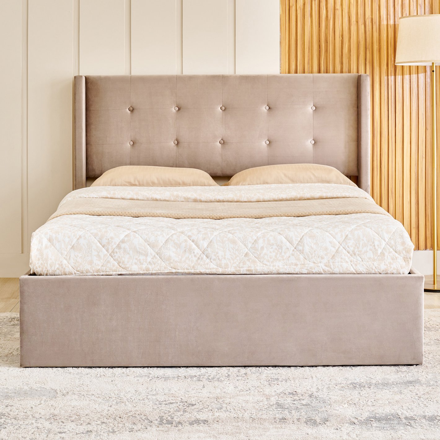 Luxurious Tufted Velvet Hydraulic Storage Bed